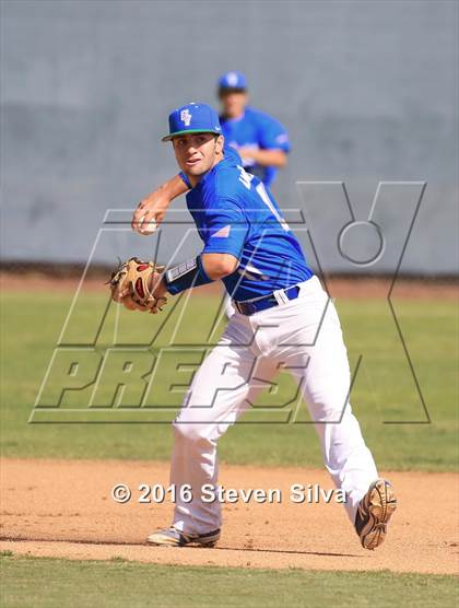 Thumbnail 3 in Green Valley vs. Rancho Bernardo (66th Annual San Diego Lions Tournament) photogallery.