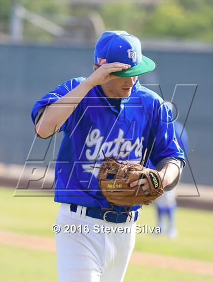 Thumbnail 2 in Green Valley vs. Rancho Bernardo (66th Annual San Diego Lions Tournament) photogallery.
