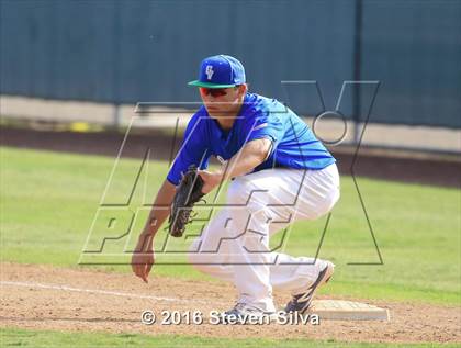 Thumbnail 2 in Green Valley vs. Rancho Bernardo (66th Annual San Diego Lions Tournament) photogallery.