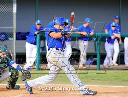 Thumbnail 2 in Green Valley vs. Rancho Bernardo (66th Annual San Diego Lions Tournament) photogallery.