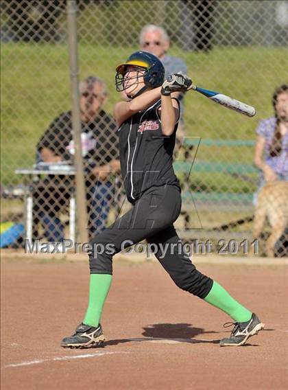Thumbnail 2 in Valley Christian @ Sacramento Country Day photogallery.
