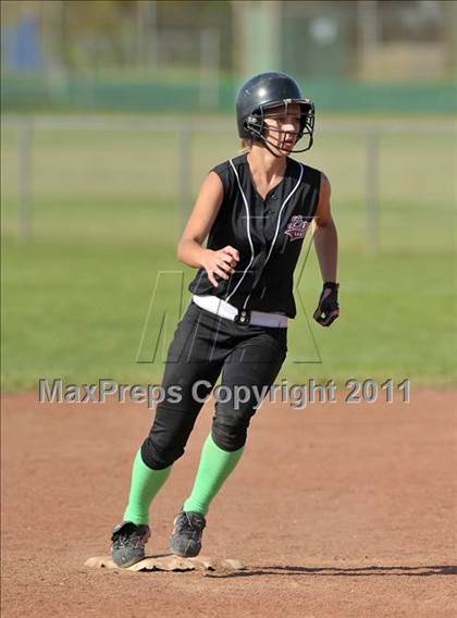 Thumbnail 2 in Valley Christian @ Sacramento Country Day photogallery.