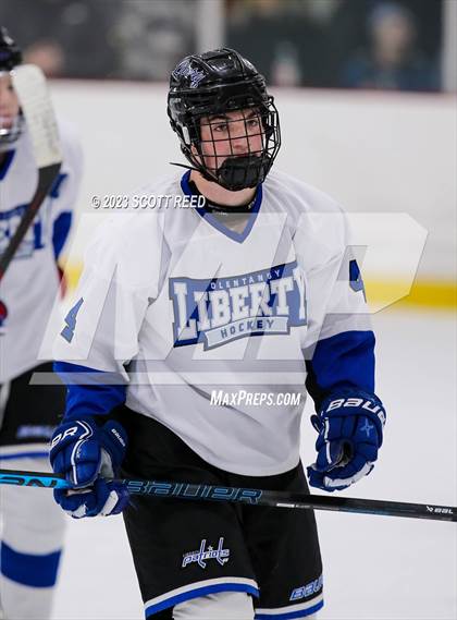 Thumbnail 2 in Dublin Coffman @ Olentangy Liberty photogallery.