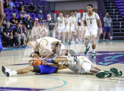 Thumbnail 2 in Greensboro Day School vs Gill St Bernard's (City of Palms Classic) photogallery.