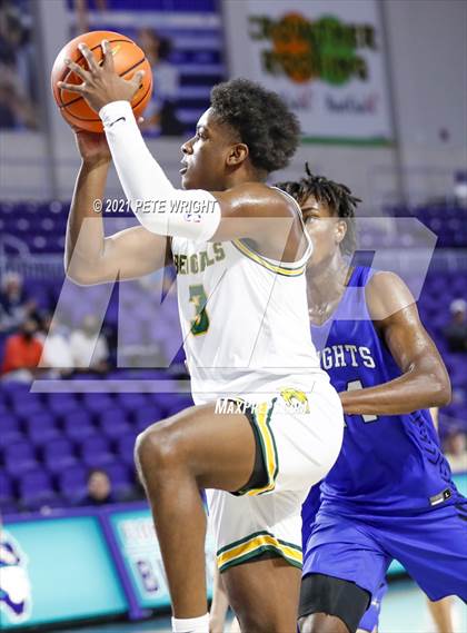 Thumbnail 2 in Greensboro Day School vs Gill St Bernard's (City of Palms Classic) photogallery.
