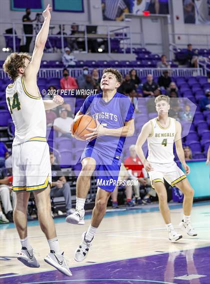 Thumbnail 2 in Greensboro Day School vs Gill St Bernard's (City of Palms Classic) photogallery.