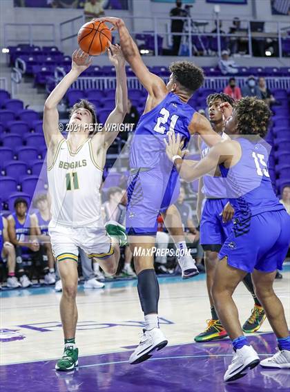Thumbnail 2 in Greensboro Day School vs Gill St Bernard's (City of Palms Classic) photogallery.