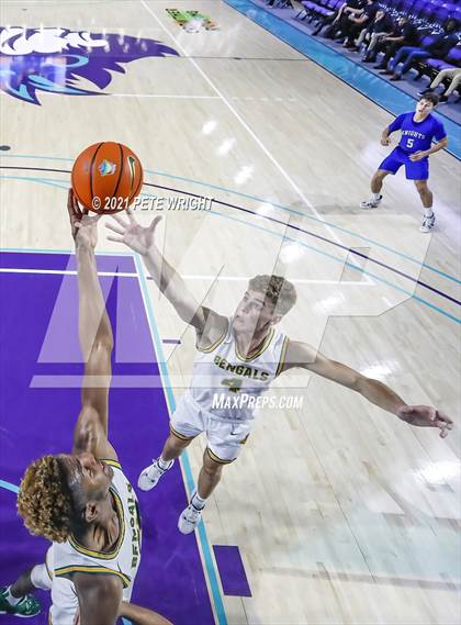 Thumbnail 2 in Greensboro Day School vs Gill St Bernard's (City of Palms Classic) photogallery.