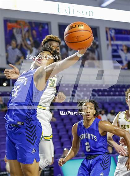 Thumbnail 3 in Greensboro Day School vs Gill St Bernard's (City of Palms Classic) photogallery.