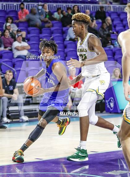 Thumbnail 2 in Greensboro Day School vs Gill St Bernard's (City of Palms Classic) photogallery.