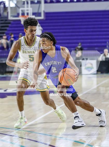 Thumbnail 3 in Greensboro Day School vs Gill St Bernard's (City of Palms Classic) photogallery.