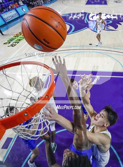 Thumbnail 1 in Greensboro Day School vs Gill St Bernard's (City of Palms Classic) photogallery.