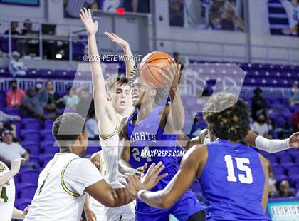 Thumbnail 3 in Greensboro Day School vs Gill St Bernard's (City of Palms Classic) photogallery.