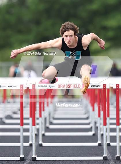 Thumbnail 2 in Southeastern District Meet #2 (Track/Hurdles) photogallery.