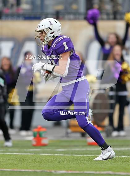 Thumbnail 3 in Redbank Valley vs. Bishop Guilfoyle (PIAA 1A Championship) photogallery.
