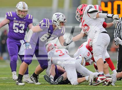 Thumbnail 2 in Redbank Valley vs. Bishop Guilfoyle (PIAA 1A Championship) photogallery.