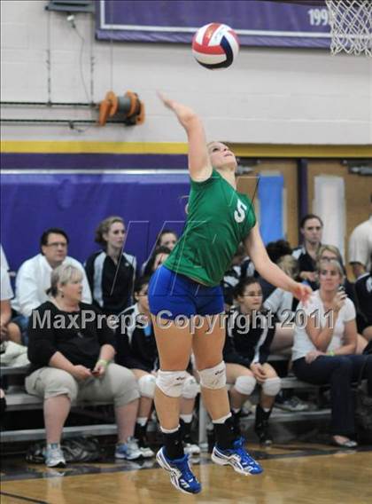 Thumbnail 2 in La Costa Canyon vs. Green Valley (Durango Fall Classic) photogallery.