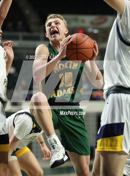 Thumbnail 2 in North Adams vs. South Point (OHSAA D3 Regional Semifinal) photogallery.