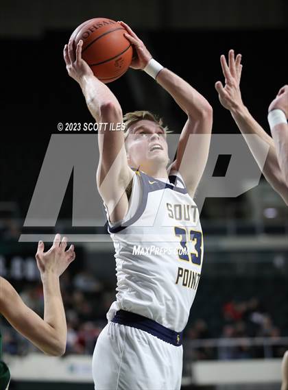 Thumbnail 3 in North Adams vs. South Point (OHSAA D3 Regional Semifinal) photogallery.