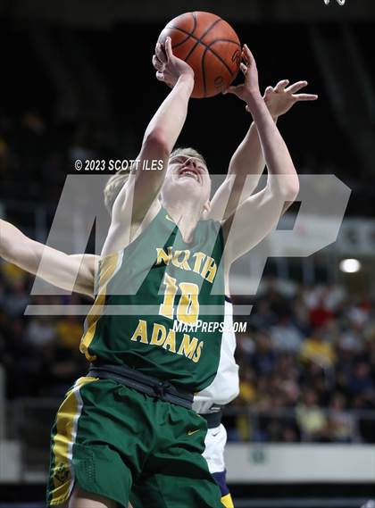 Thumbnail 2 in North Adams vs. South Point (OHSAA D3 Regional Semifinal) photogallery.