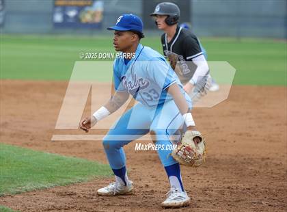 Thumbnail 3 in Gahr vs. La Jolla Country Day (National Classic) photogallery.