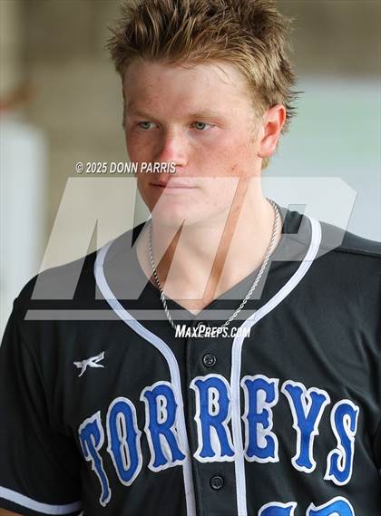 Thumbnail 1 in Gahr vs. La Jolla Country Day (National Classic) photogallery.