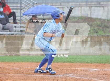 Thumbnail 1 in Gahr vs. La Jolla Country Day (National Classic) photogallery.