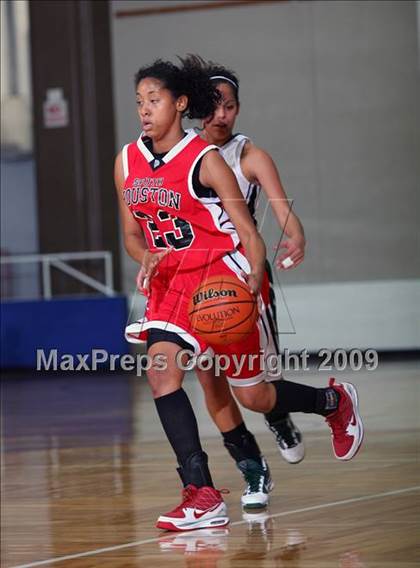Thumbnail 2 in Pasadena vs Pasadena South Houston (McDonalds Texas Invitational) photogallery.
