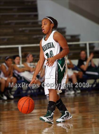 Thumbnail 3 in Pasadena vs Pasadena South Houston (McDonalds Texas Invitational) photogallery.