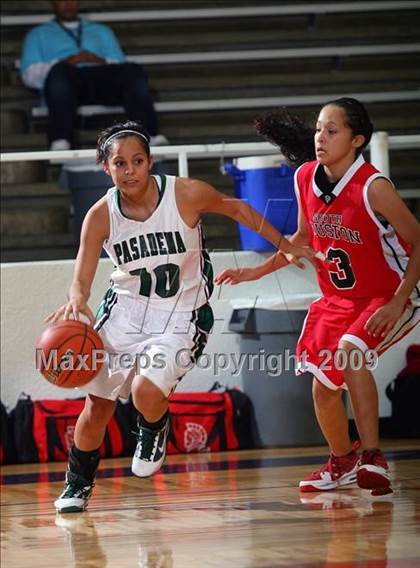 Thumbnail 3 in Pasadena vs Pasadena South Houston (McDonalds Texas Invitational) photogallery.