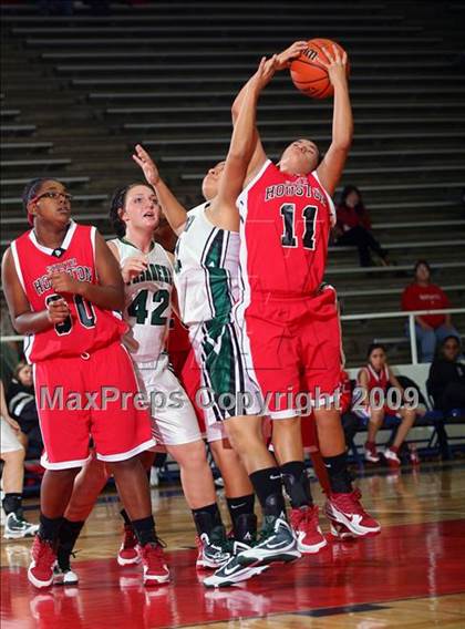 Thumbnail 1 in Pasadena vs Pasadena South Houston (McDonalds Texas Invitational) photogallery.