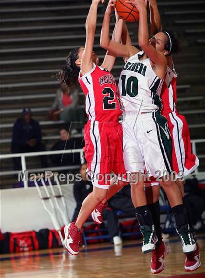 Thumbnail 2 in Pasadena vs Pasadena South Houston (McDonalds Texas Invitational) photogallery.