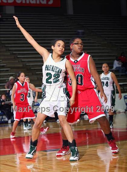 Thumbnail 1 in Pasadena vs Pasadena South Houston (McDonalds Texas Invitational) photogallery.