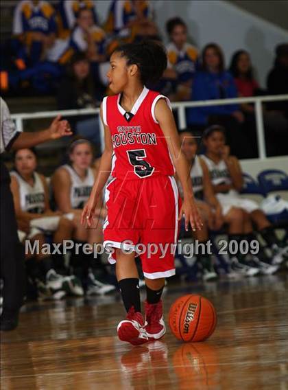 Thumbnail 1 in Pasadena vs Pasadena South Houston (McDonalds Texas Invitational) photogallery.