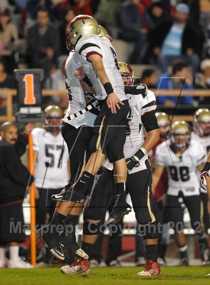 Thumbnail 2 in La Serna vs. Downey (CIF SS Southeast Division Final) photogallery.