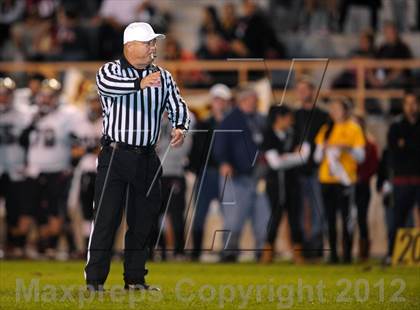Thumbnail 2 in La Serna vs. Downey (CIF SS Southeast Division Final) photogallery.
