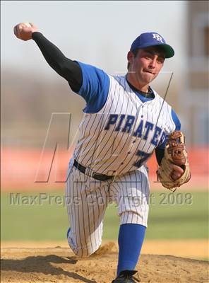 Thumbnail 3 in Pearl River @ Nanuet photogallery.