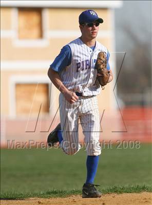 Thumbnail 1 in Pearl River @ Nanuet photogallery.