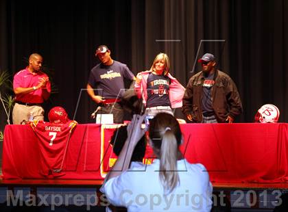 Thumbnail 3 in Quin Blanding (National Signing Day Ceremony)  photogallery.