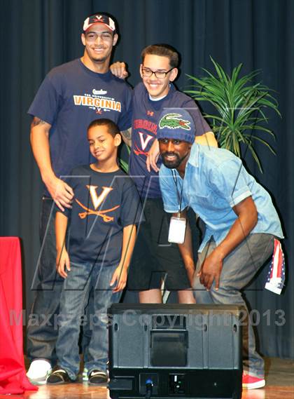 Thumbnail 2 in Quin Blanding (National Signing Day Ceremony)  photogallery.