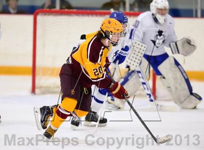 Thumbnail 3 in South Windsor vs. West Haven (West Haven Christmas Tournament) photogallery.