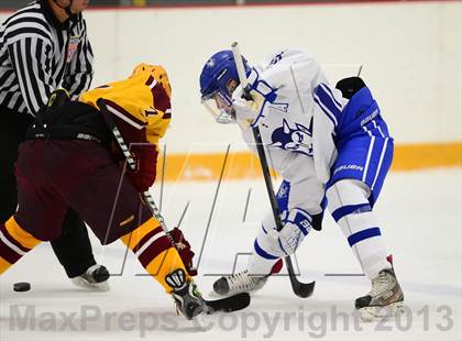 Thumbnail 3 in South Windsor vs. West Haven (West Haven Christmas Tournament) photogallery.
