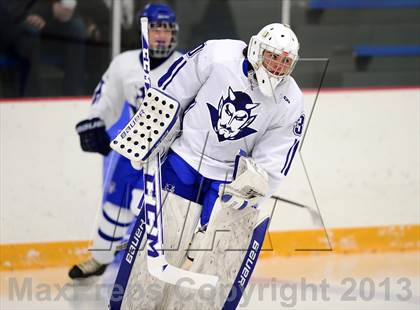 Thumbnail 1 in South Windsor vs. West Haven (West Haven Christmas Tournament) photogallery.