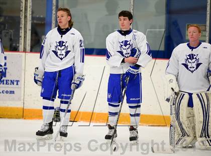 Thumbnail 1 in South Windsor vs. West Haven (West Haven Christmas Tournament) photogallery.