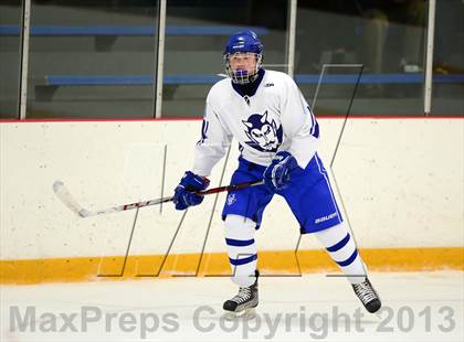 Thumbnail 1 in South Windsor vs. West Haven (West Haven Christmas Tournament) photogallery.