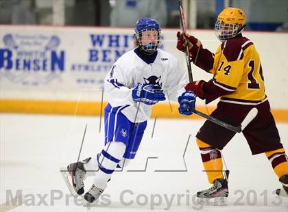 Thumbnail 1 in South Windsor vs. West Haven (West Haven Christmas Tournament) photogallery.