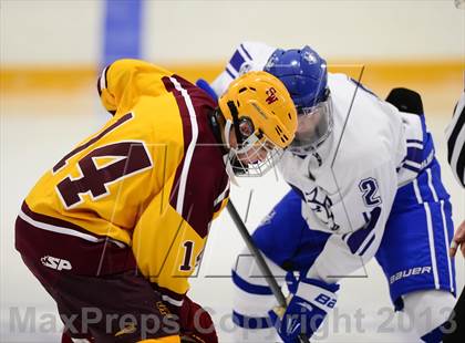 Thumbnail 2 in South Windsor vs. West Haven (West Haven Christmas Tournament) photogallery.
