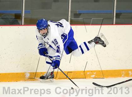 Thumbnail 1 in South Windsor vs. West Haven (West Haven Christmas Tournament) photogallery.