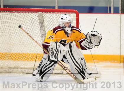 Thumbnail 3 in South Windsor vs. West Haven (West Haven Christmas Tournament) photogallery.