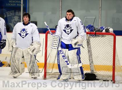 Thumbnail 2 in South Windsor vs. West Haven (West Haven Christmas Tournament) photogallery.